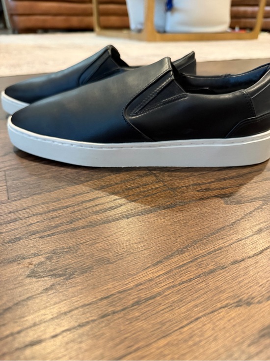 Men\'s Black Leather Slip-On Sneakers with White Sole main image 7